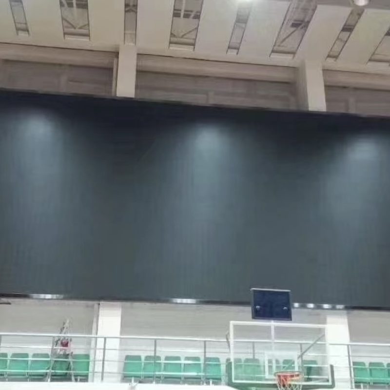 南行LED显示屏在重庆户外篮球场中的应用案例
